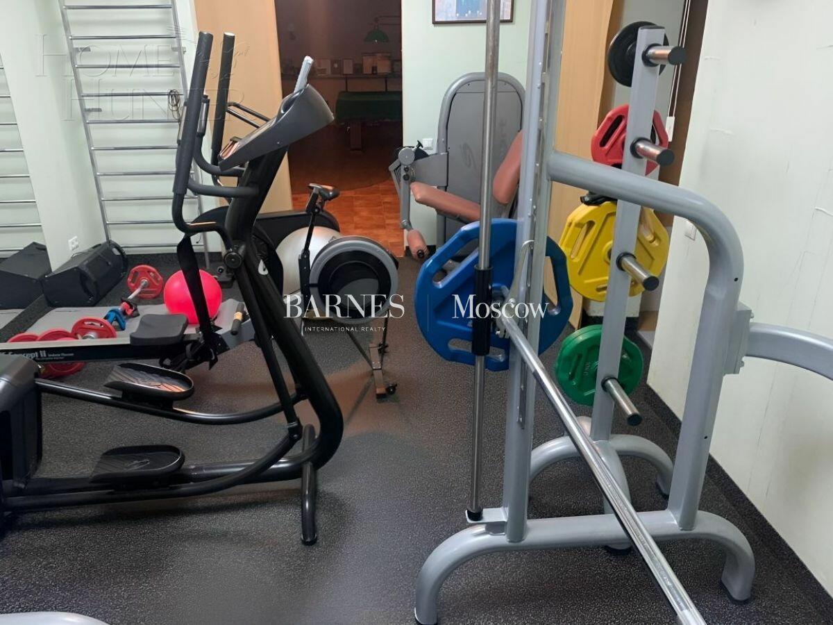 2-этажный коттедж 800 м² с отделкой