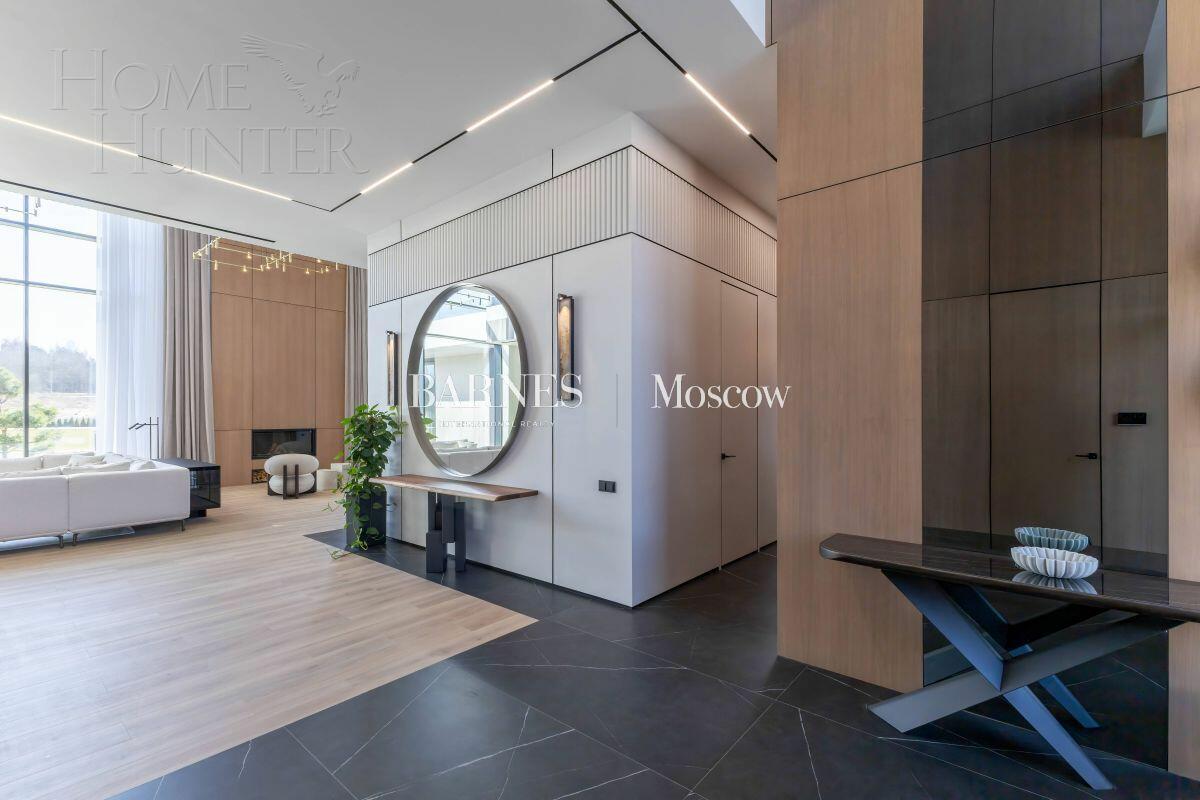 2-этажный коттедж 1 317 м² с отделкой