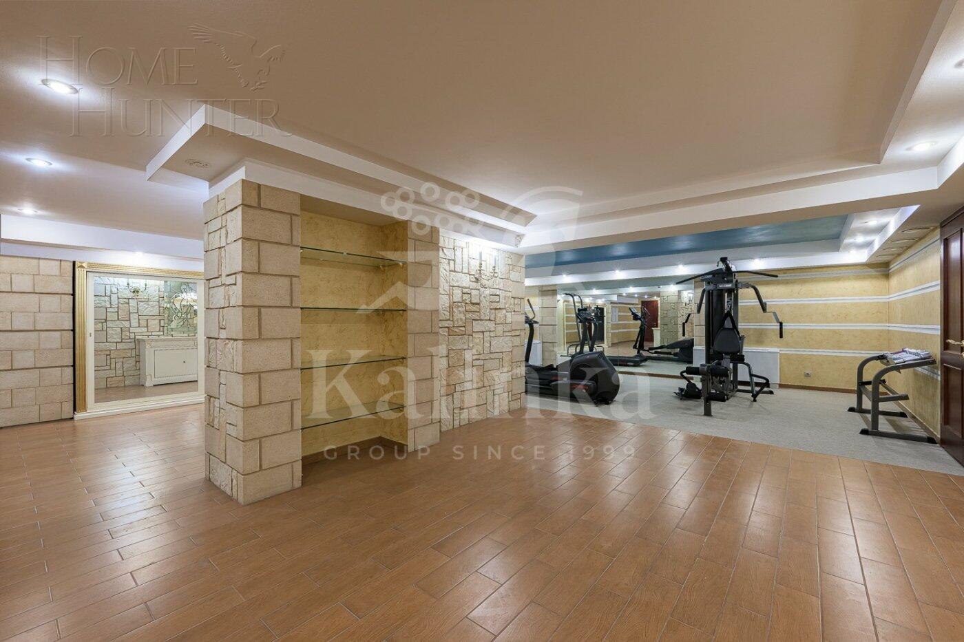2-этажный коттедж 1 250 м² с отделкой