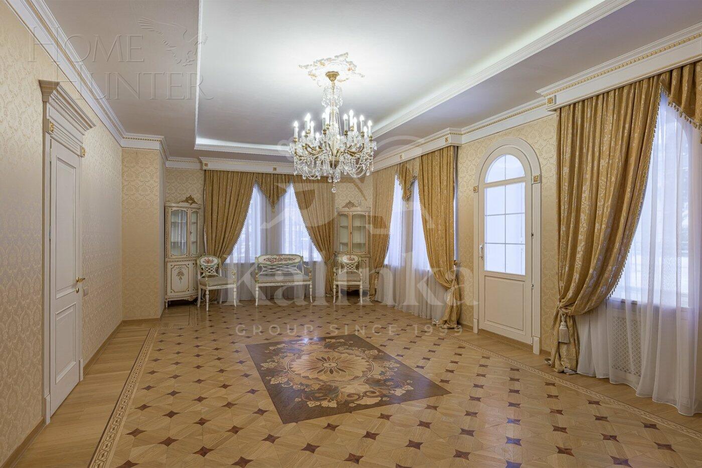 2-этажный коттедж 1 250 м² с отделкой