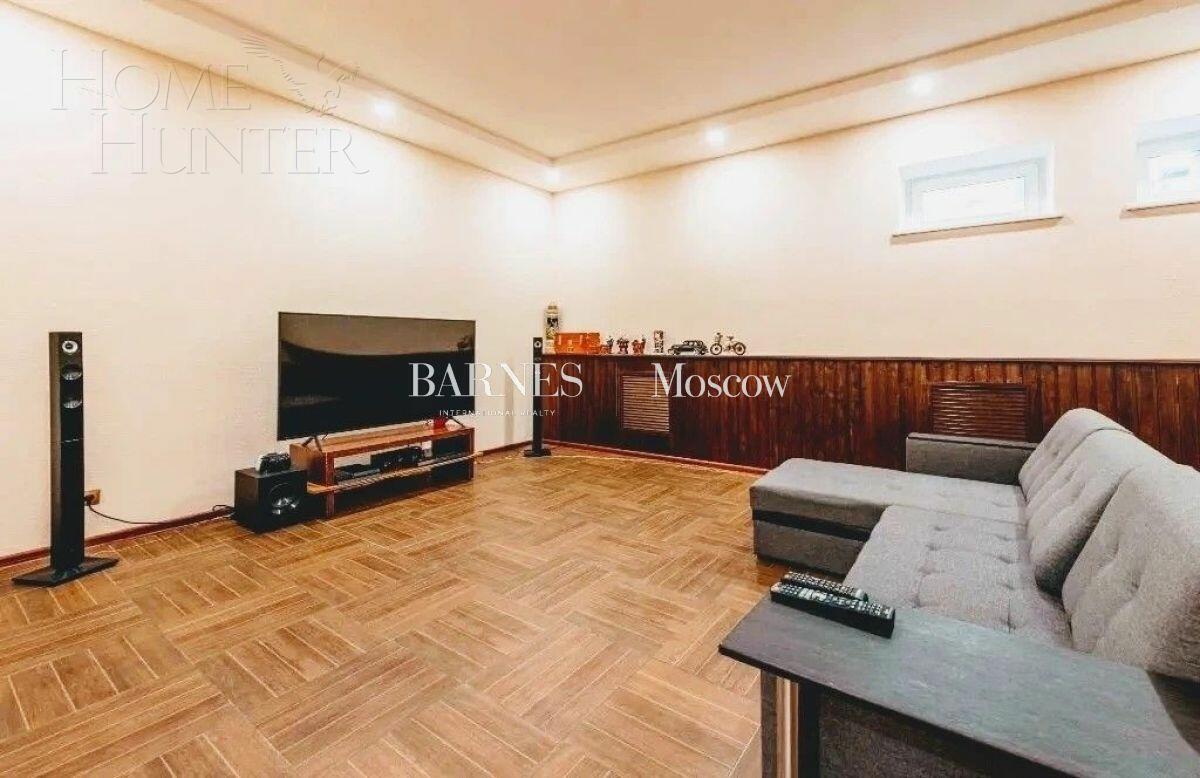 2-этажный коттедж 550 м² с отделкой