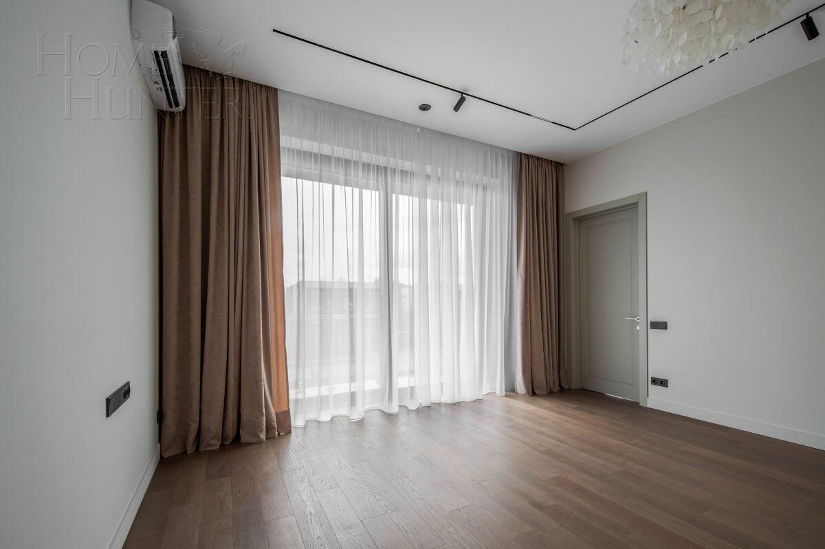 2-этажный коттедж 500 м² с отделкой