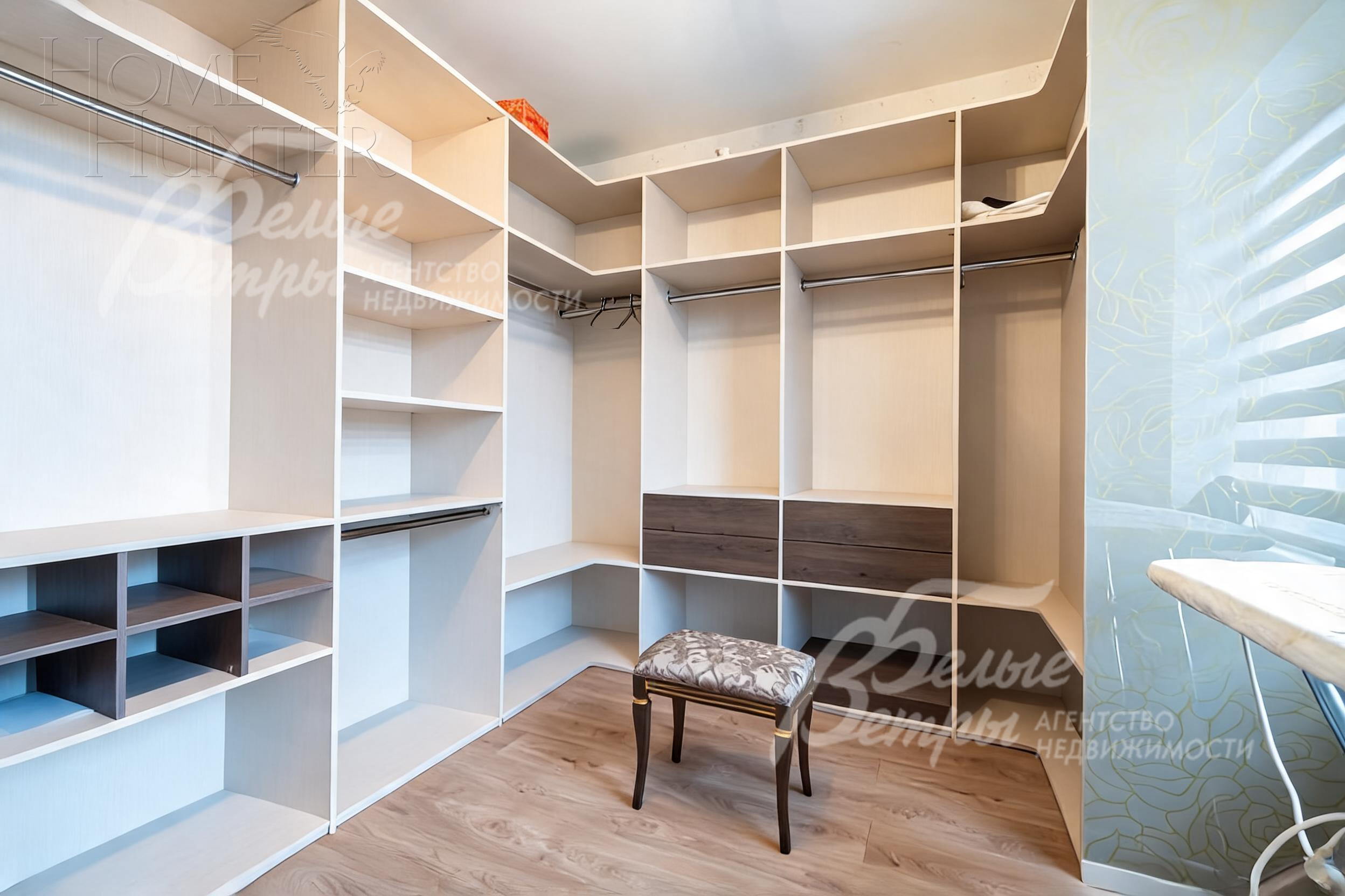 2-этажный коттедж 220 м² с отделкой