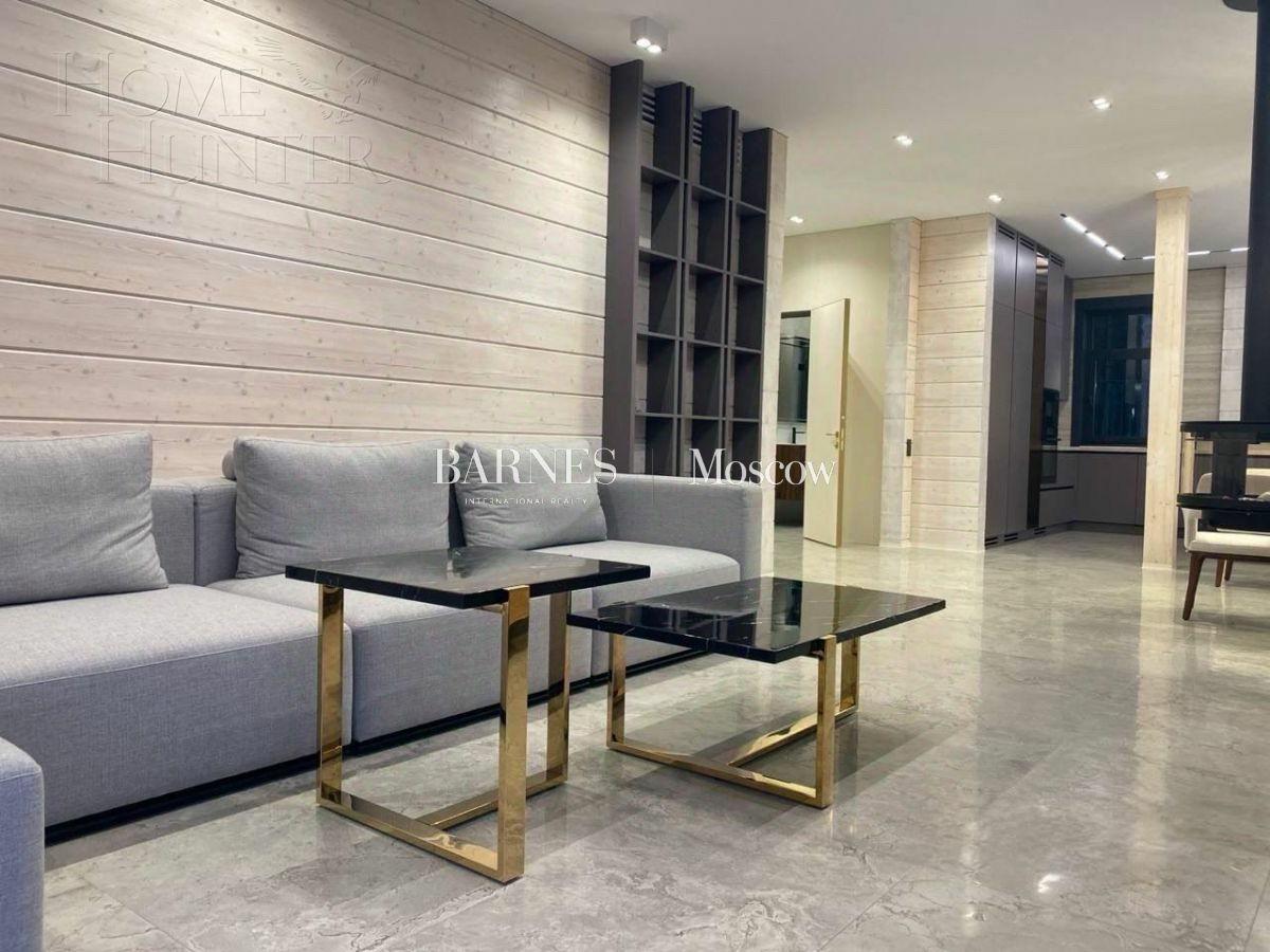 2-этажный коттедж 528.7 м² с отделкой