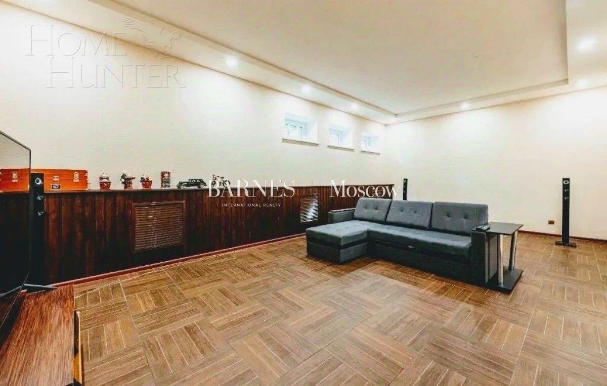 2-этажный коттедж 550 м² с отделкой