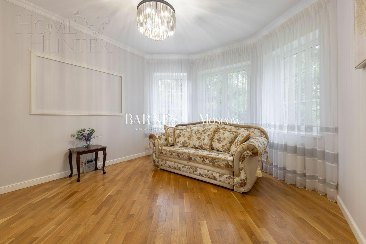 2-этажный коттедж 610 м² с отделкой