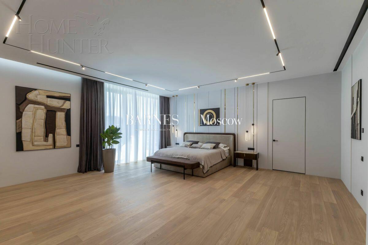 2-этажный коттедж 1 317 м² с отделкой