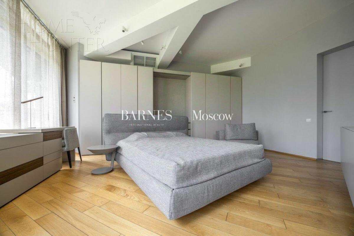 1-этажный коттедж 700 м² с отделкой