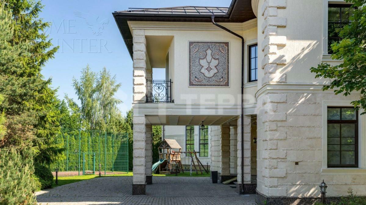 2-этажный коттедж 1 400 м² с отделкой