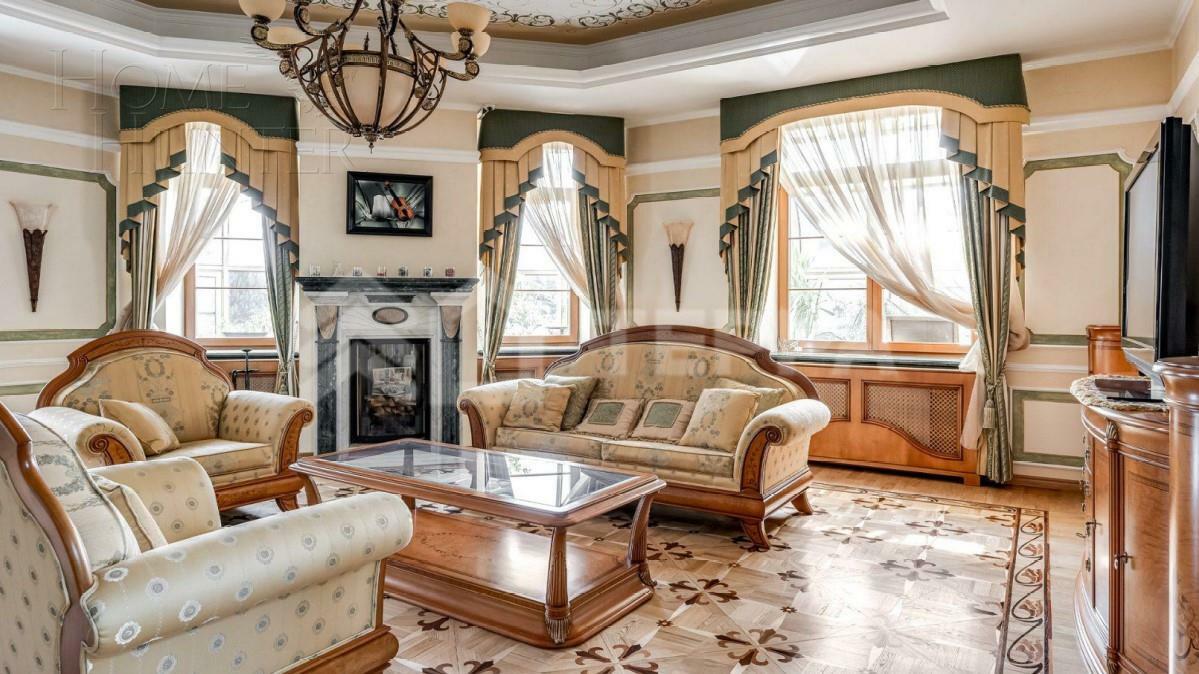 2-этажный коттедж 1 400 м² с отделкой