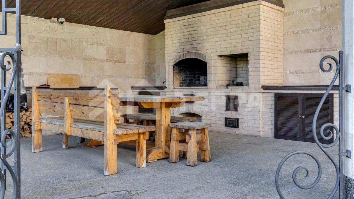 2-этажный коттедж 1 400 м² с отделкой