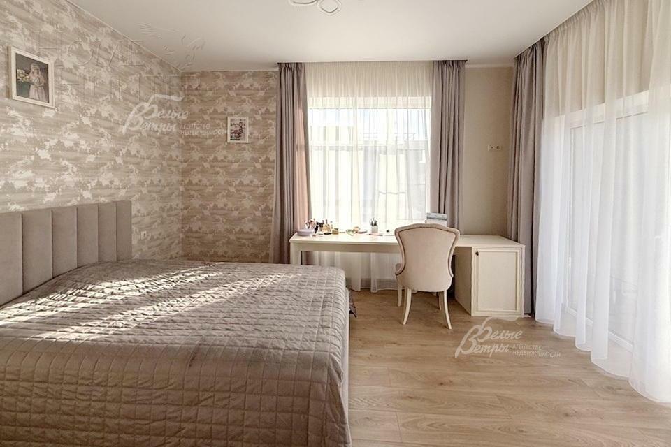 2-этажный коттедж 220 м² с отделкой