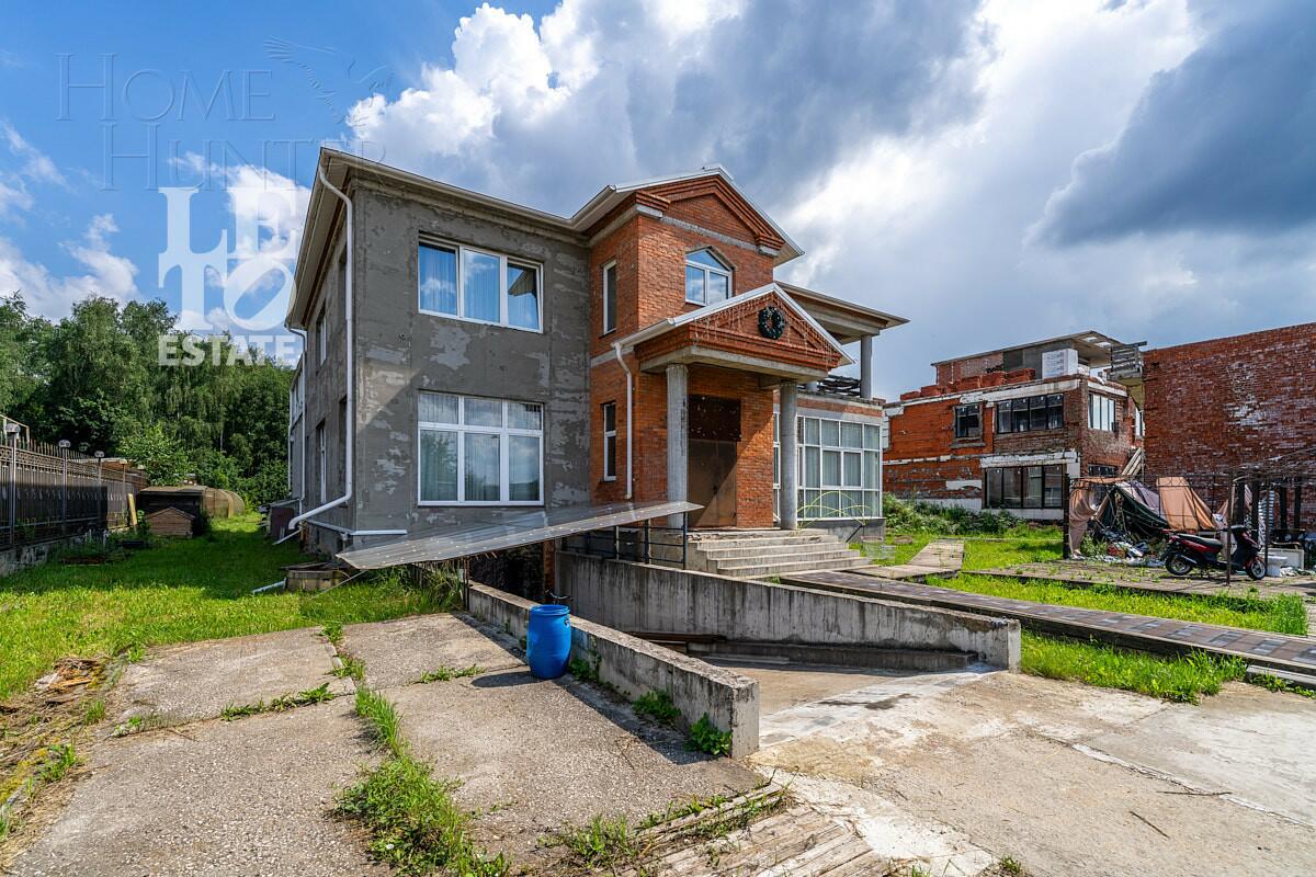 КОТТЕДЖ 1 100.7 м² без отделки