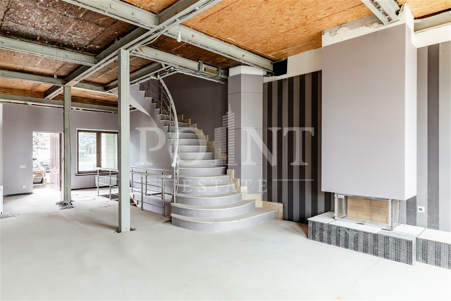 4-УРОВНЕВЫЙ ТАУНХАУС БЕЗ ОТДЕЛКИ 277.8 М² НА 1 ЭТАЖЕ