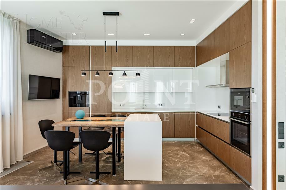 5-КОМН. КВАРТИРА С ОТДЕЛКОЙ 160 М² НА 7 ЭТАЖЕ