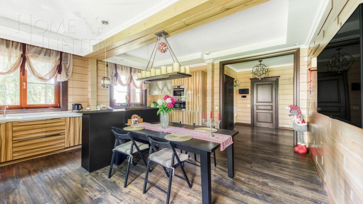 2-этажный коттедж 320 м² с отделкой