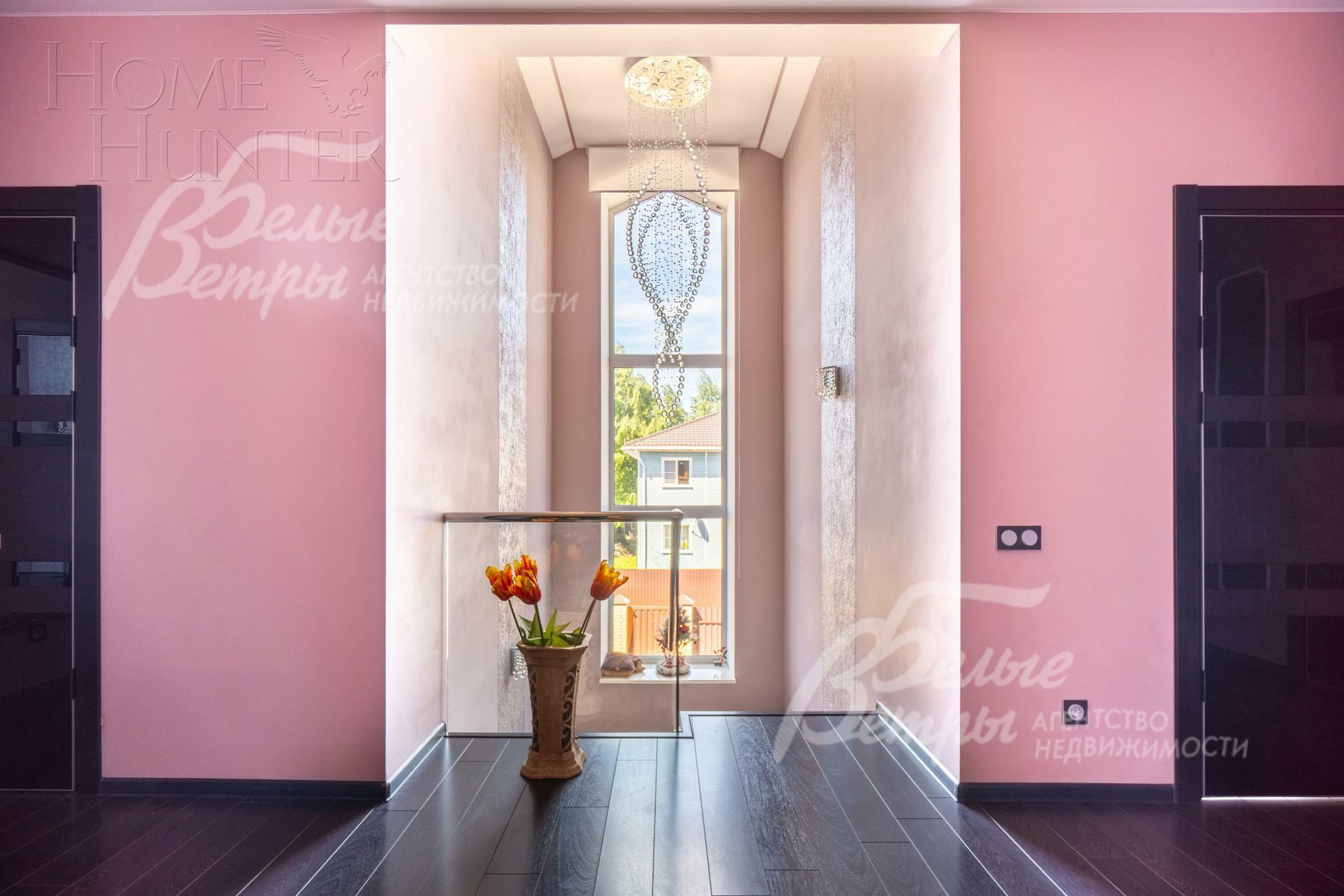 2-этажный коттедж 300 м² с отделкой