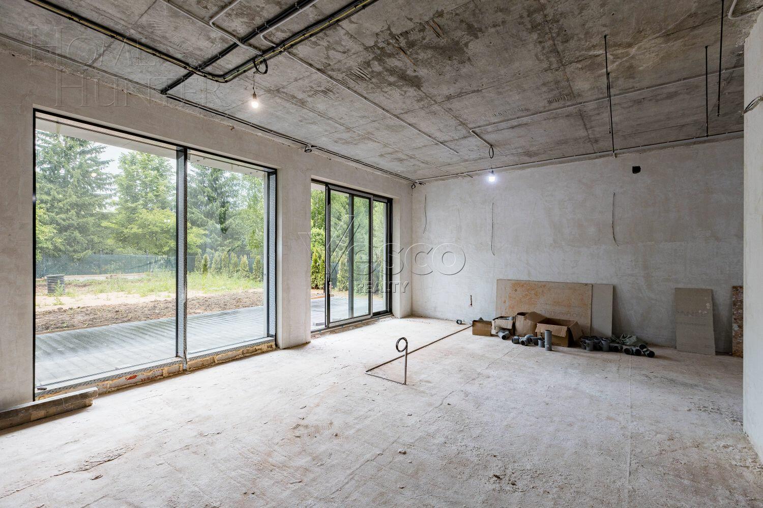 2-этажный коттедж 650 м² без отделки