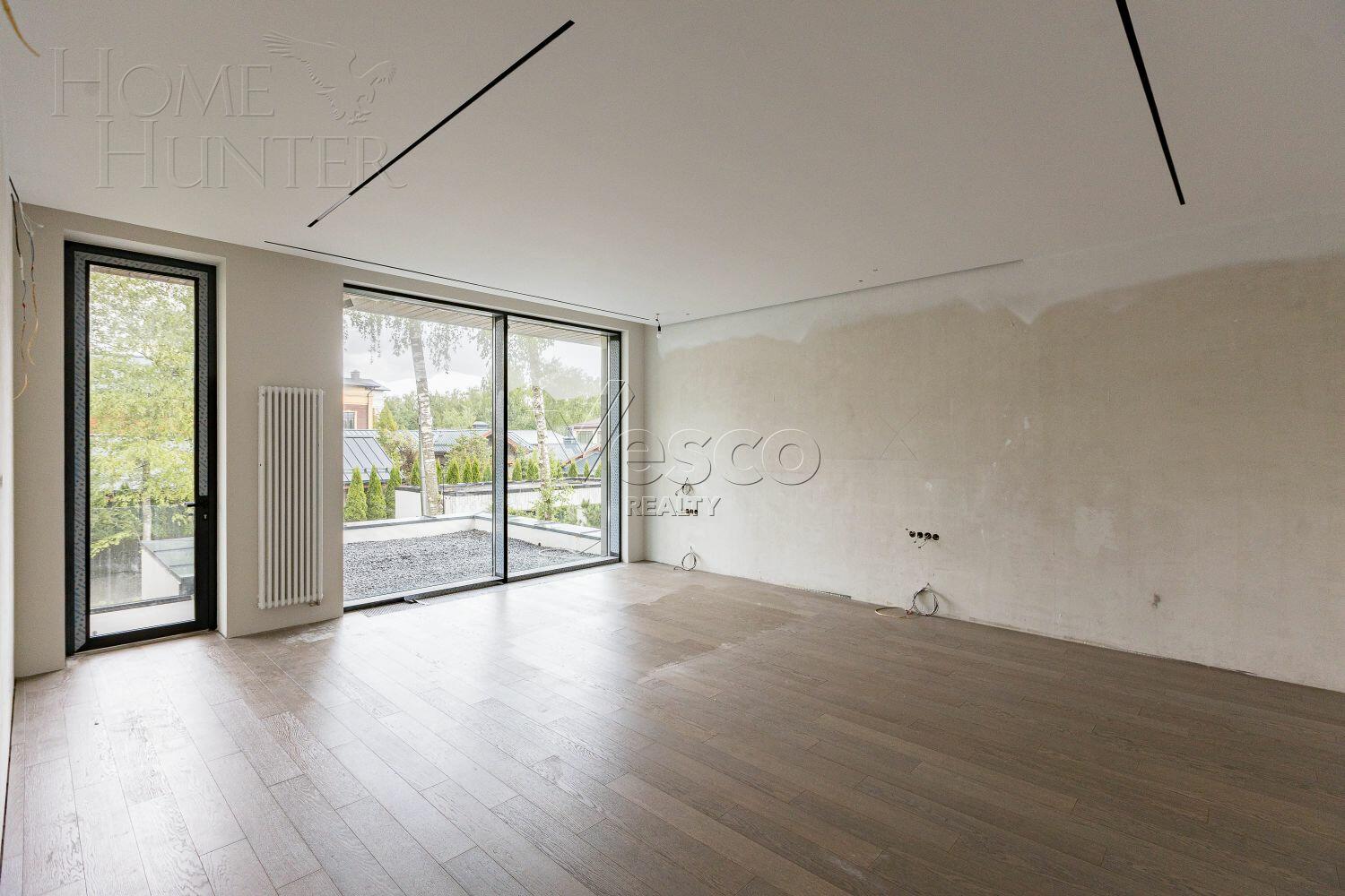 2-этажный коттедж 650 м² без отделки