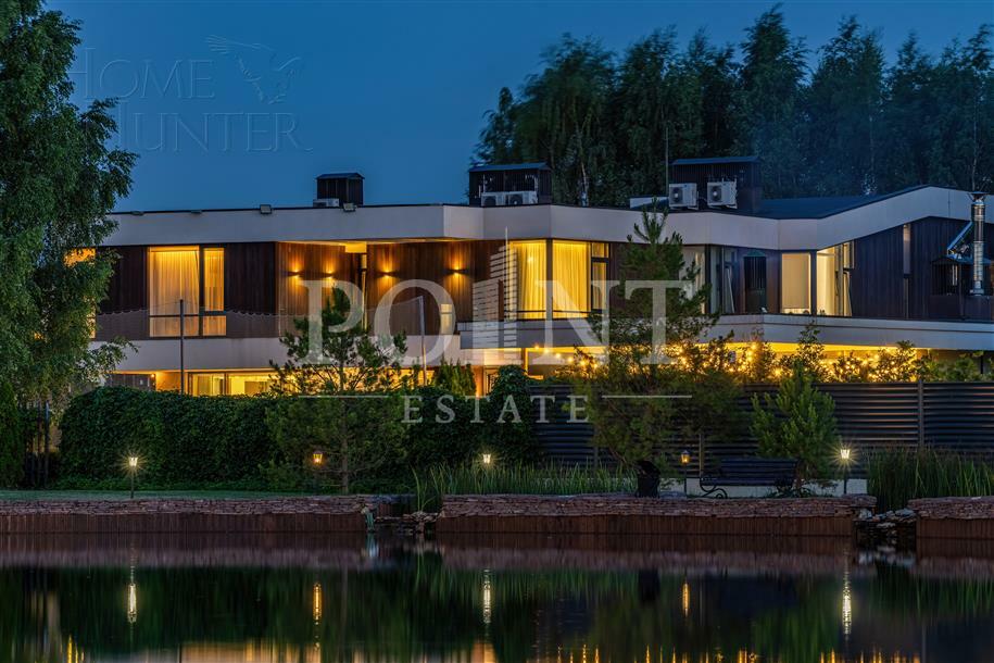 2-этажный коттедж 1 624 м² с отделкой
