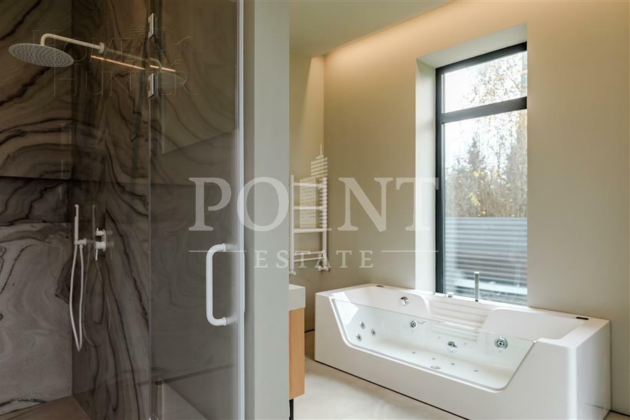 2-этажный коттедж 450 м² с отделкой