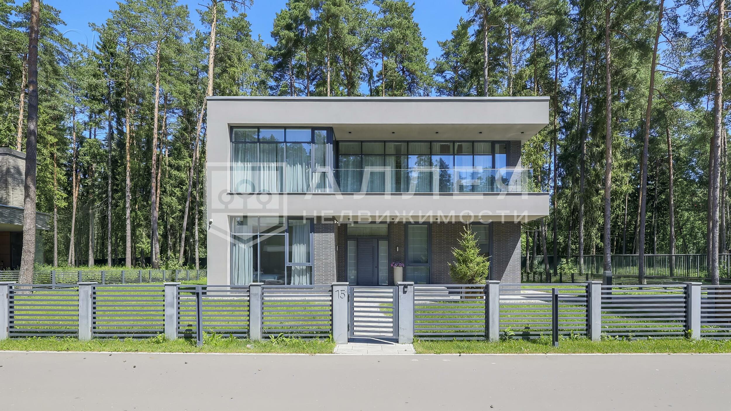 КОТТЕДЖ 380 м² с отделкой