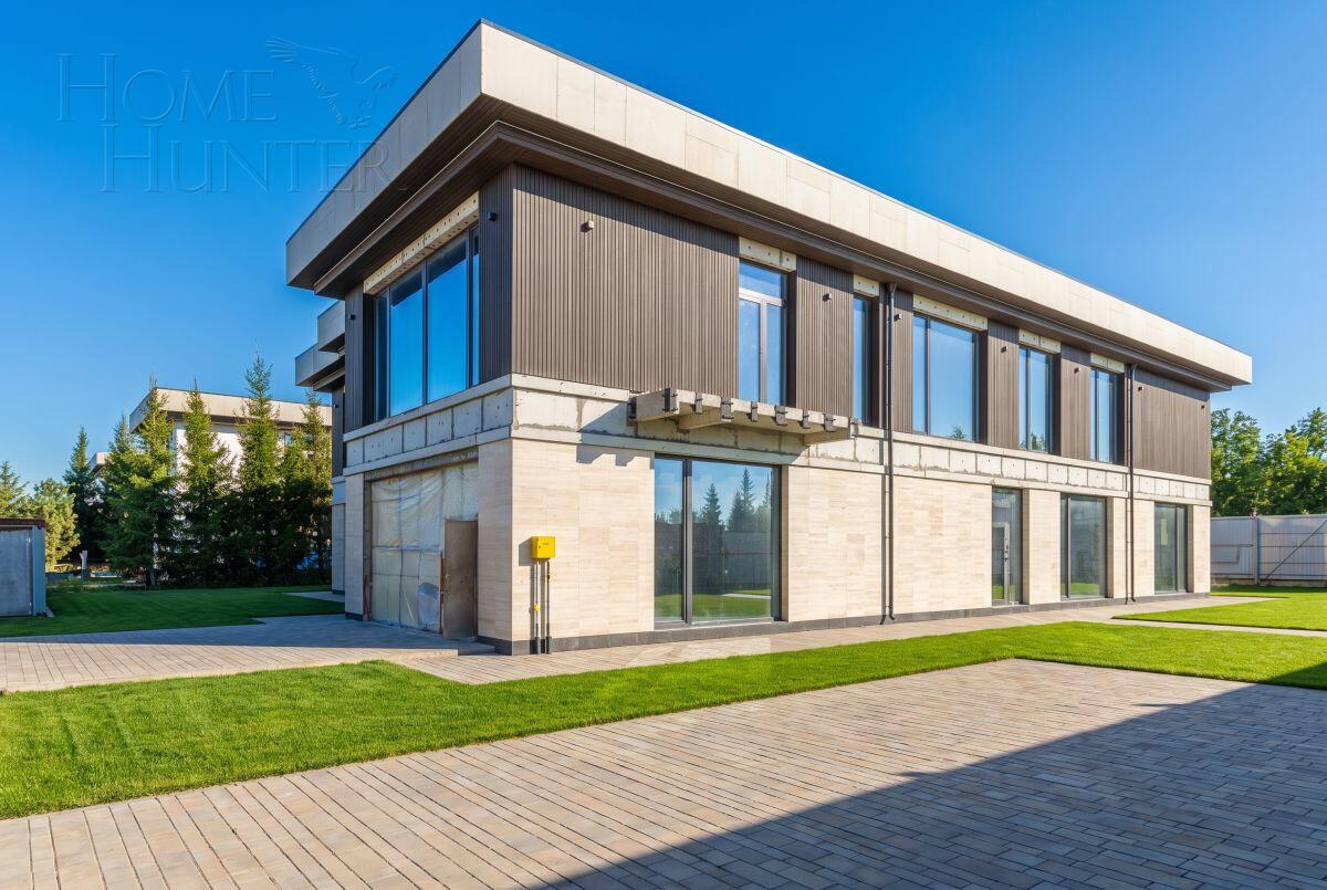 2-этажный коттедж 1 250 м² без отделки