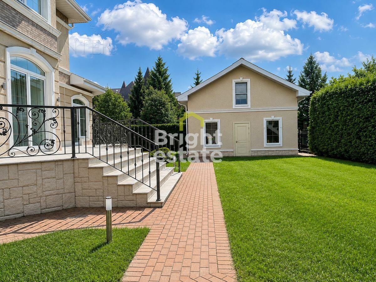 2-этажный коттедж 640 м² с отделкой
