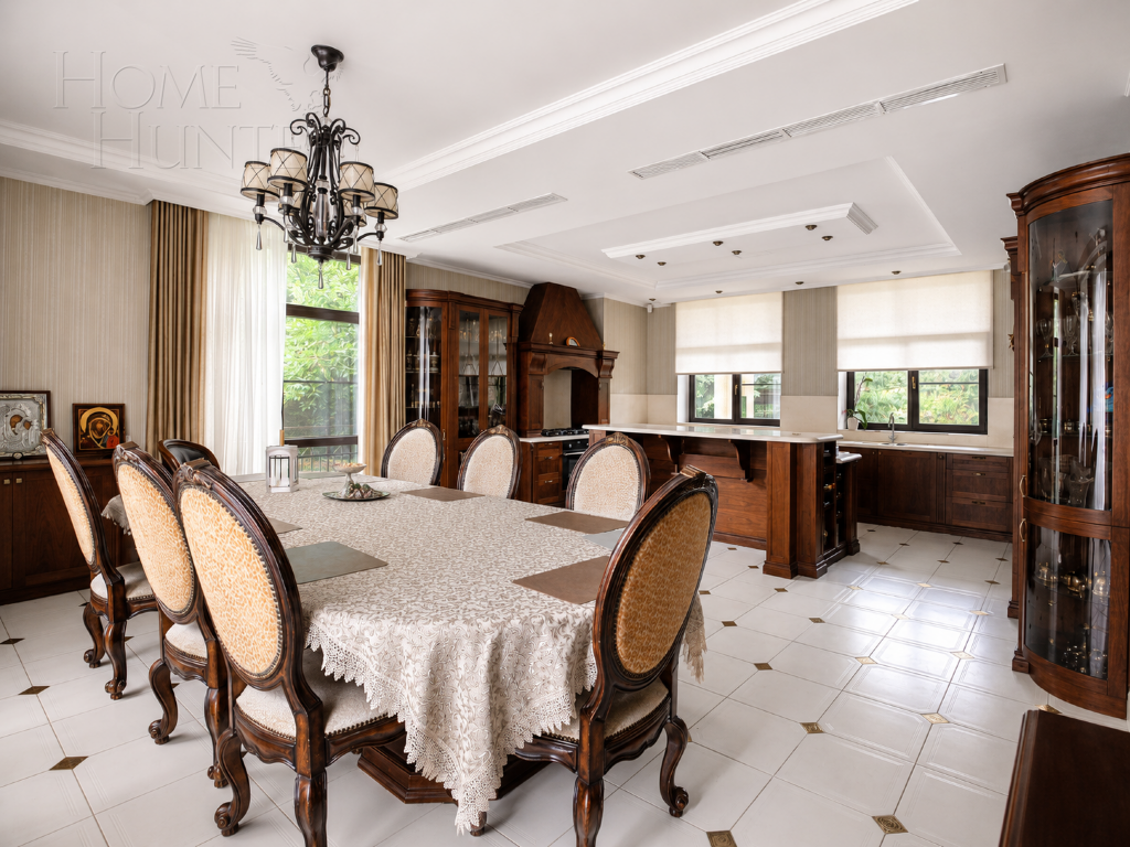 2-этажный коттедж 550 м² с отделкой