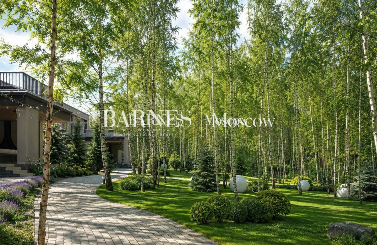2-этажный коттедж 627.5 м² с отделкой
