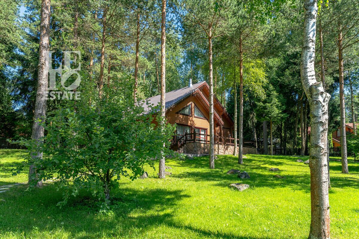 2-этажный коттедж 260 м² с отделкой
