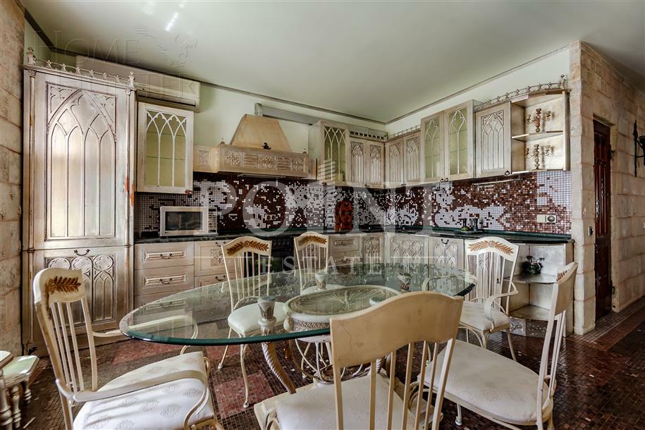 3-КОМН. КВАРТИРА С ОТДЕЛКОЙ 145 М² НА 8 ЭТАЖЕ