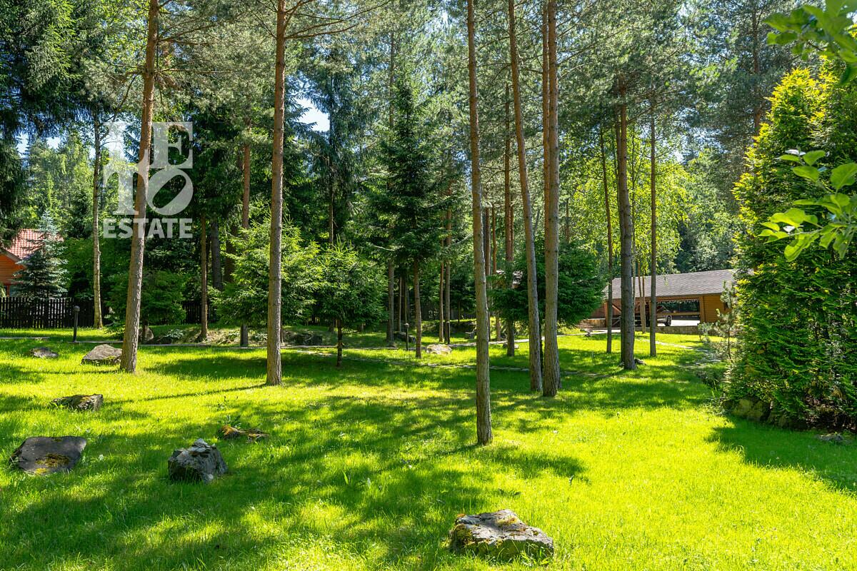 2-этажный коттедж 260 м² с отделкой
