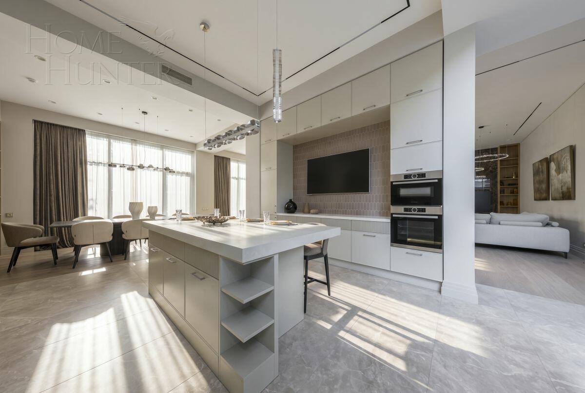 2-этажный коттедж 380 м² с отделкой