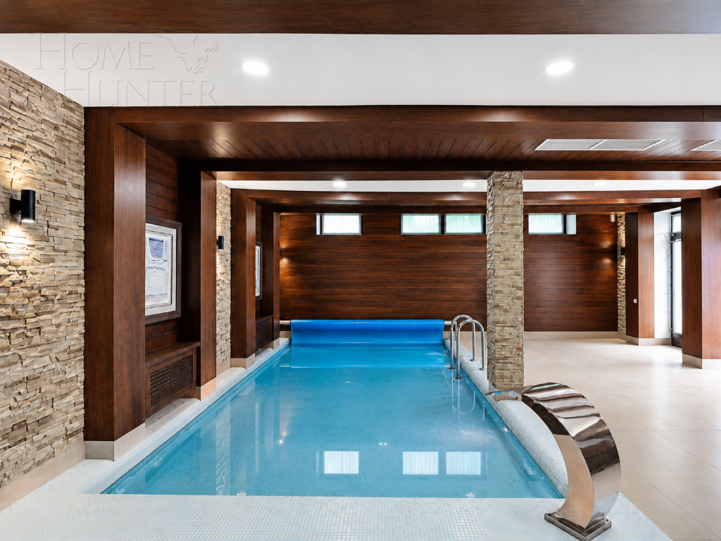 2-этажный коттедж 550 м² с отделкой