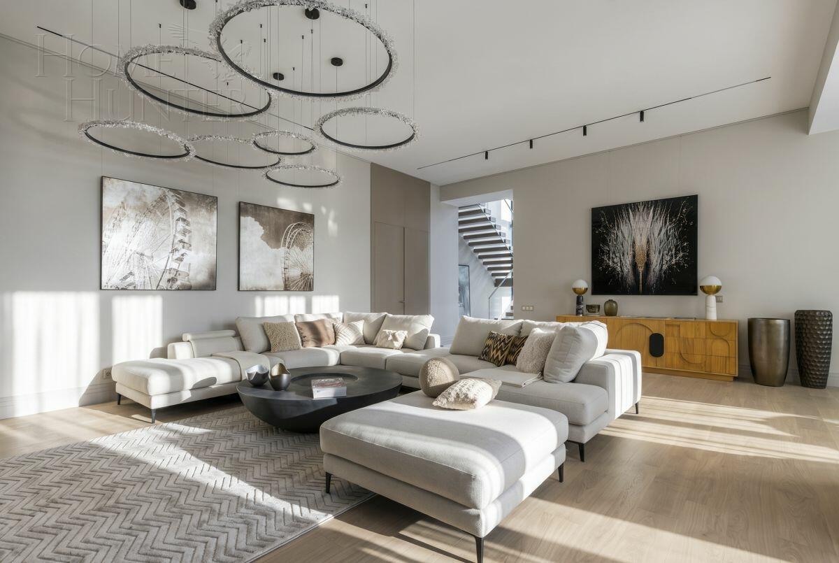 2-этажный коттедж 380 м² с отделкой
