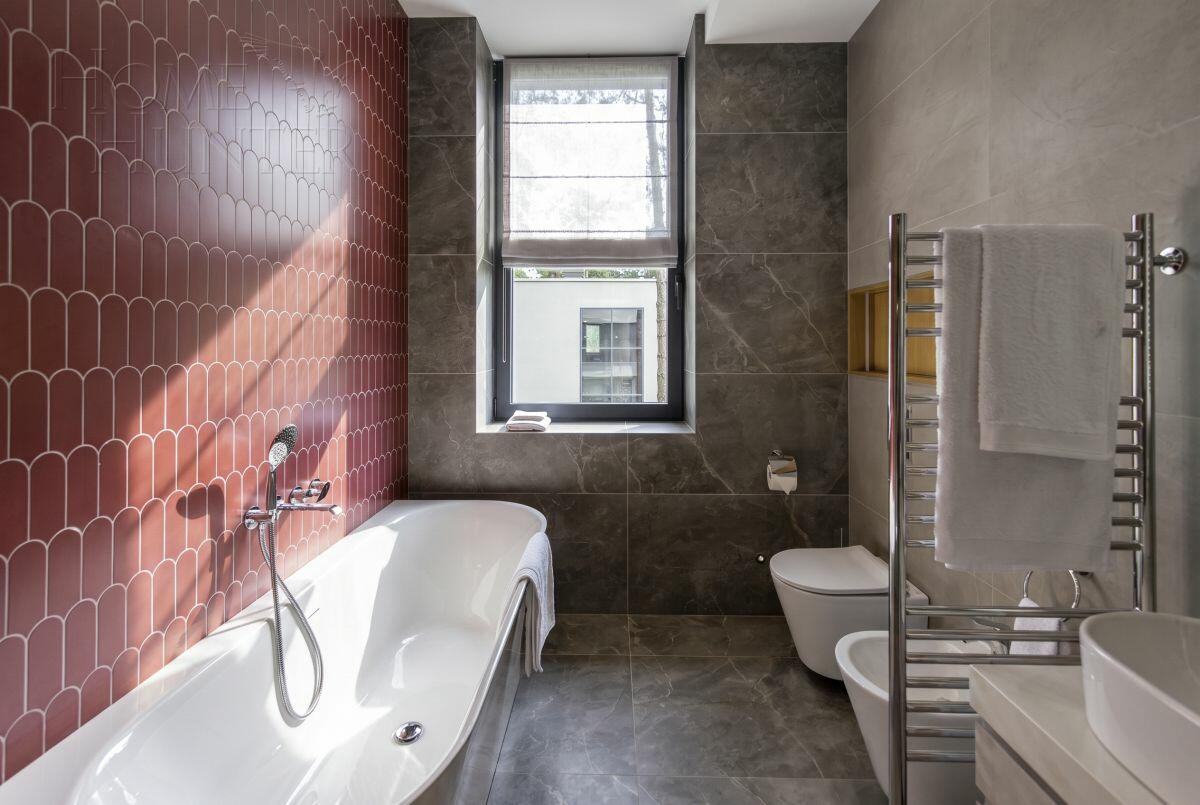 2-этажный коттедж 380 м² с отделкой