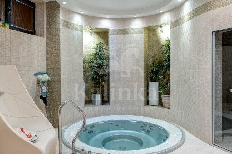 2-этажный коттедж 1 100 м² с отделкой