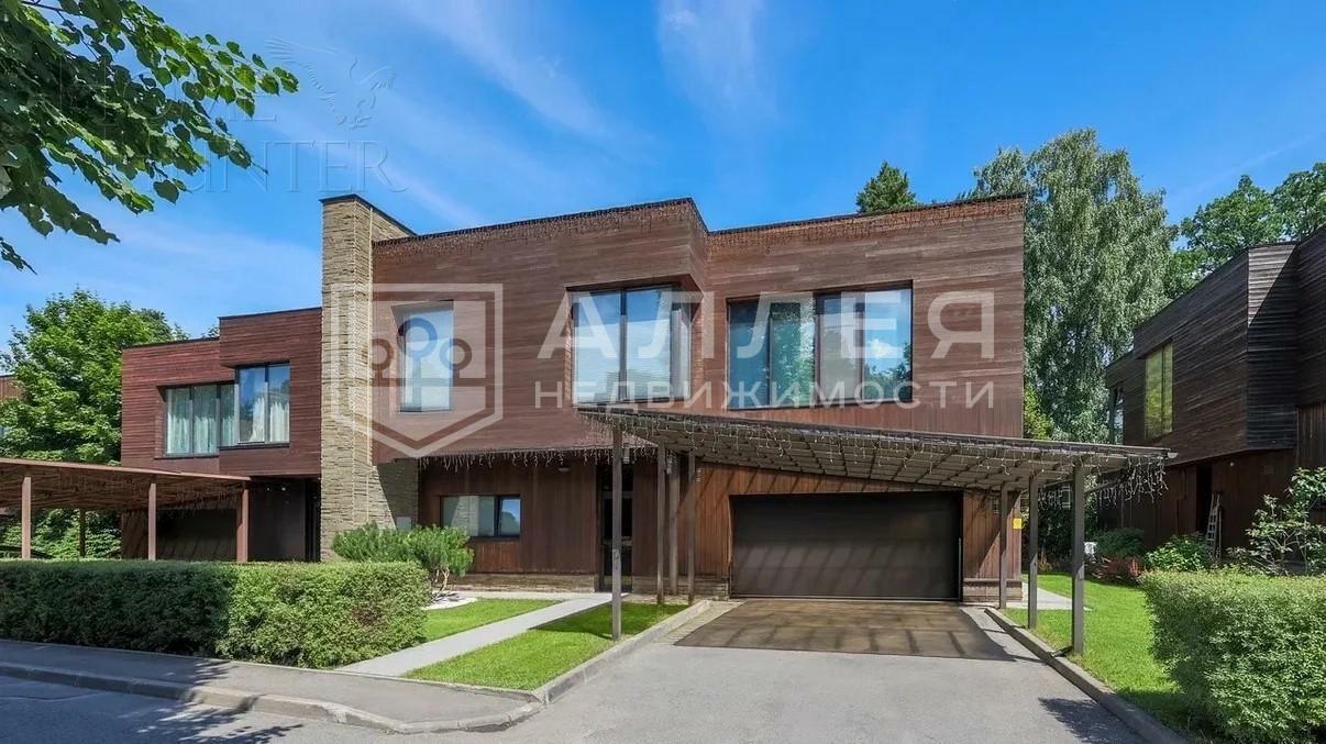 2-этажный коттедж 450 м² с отделкой