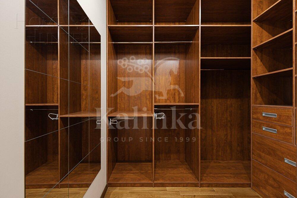 5-КОМН. КВАРТИРА С ОТДЕЛКОЙ 196 М² НА 17 ЭТАЖЕ