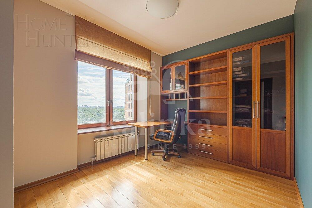 5-КОМН. КВАРТИРА С ОТДЕЛКОЙ 196 М² НА 17 ЭТАЖЕ
