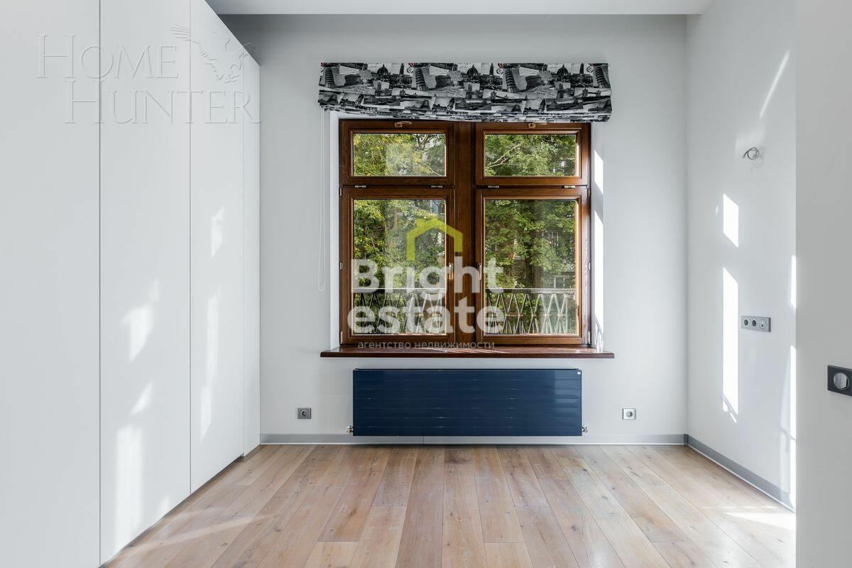 4-КОМН. КВАРТИРА С ОТДЕЛКОЙ 158 М² НА 2 ЭТАЖЕ