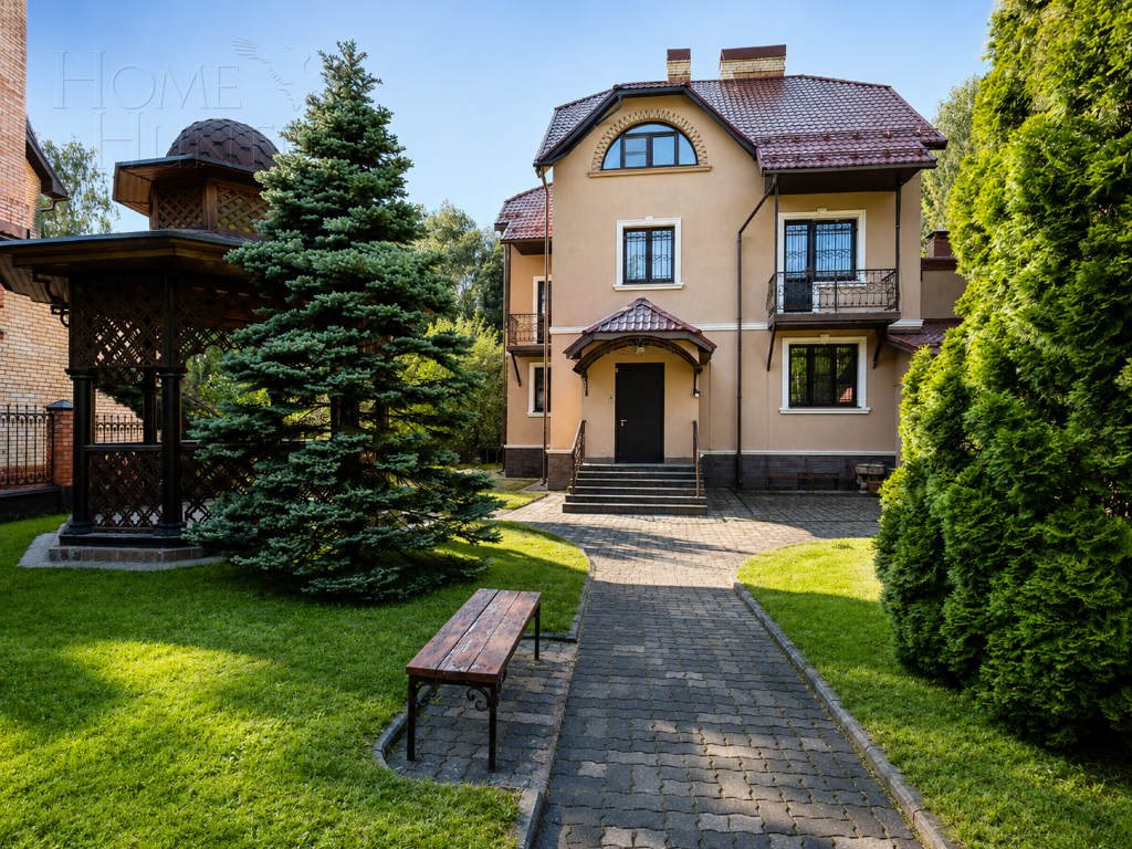 3-этажный коттедж 470 м² с отделкой