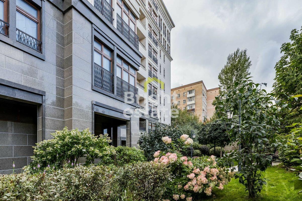 4-КОМН. КВАРТИРА С ОТДЕЛКОЙ 158 М² НА 2 ЭТАЖЕ