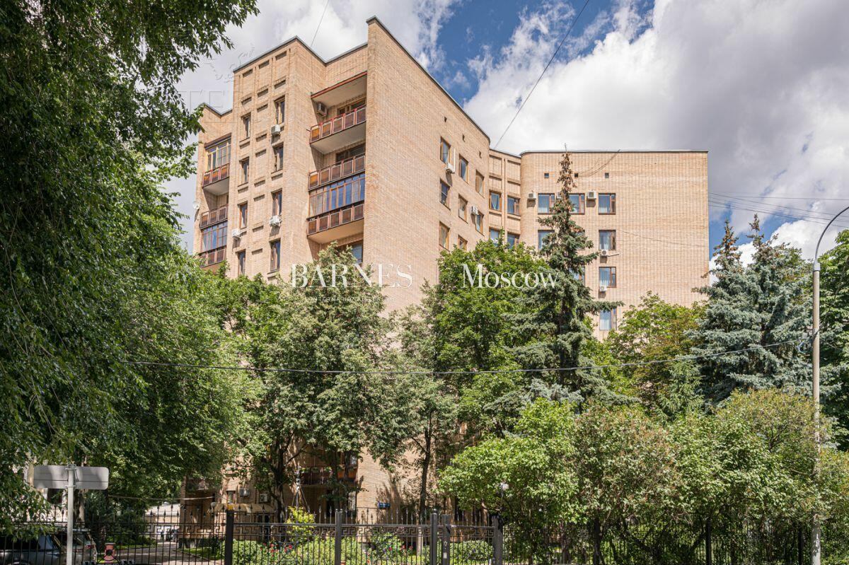 4-КОМН. КВАРТИРА С ОТДЕЛКОЙ 192.6 М² НА 5 ЭТАЖЕ