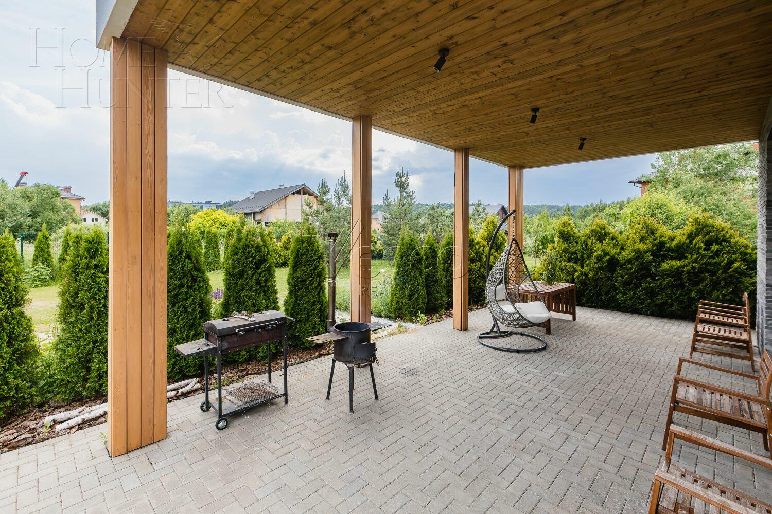 2-этажный коттедж 350 м² с отделкой