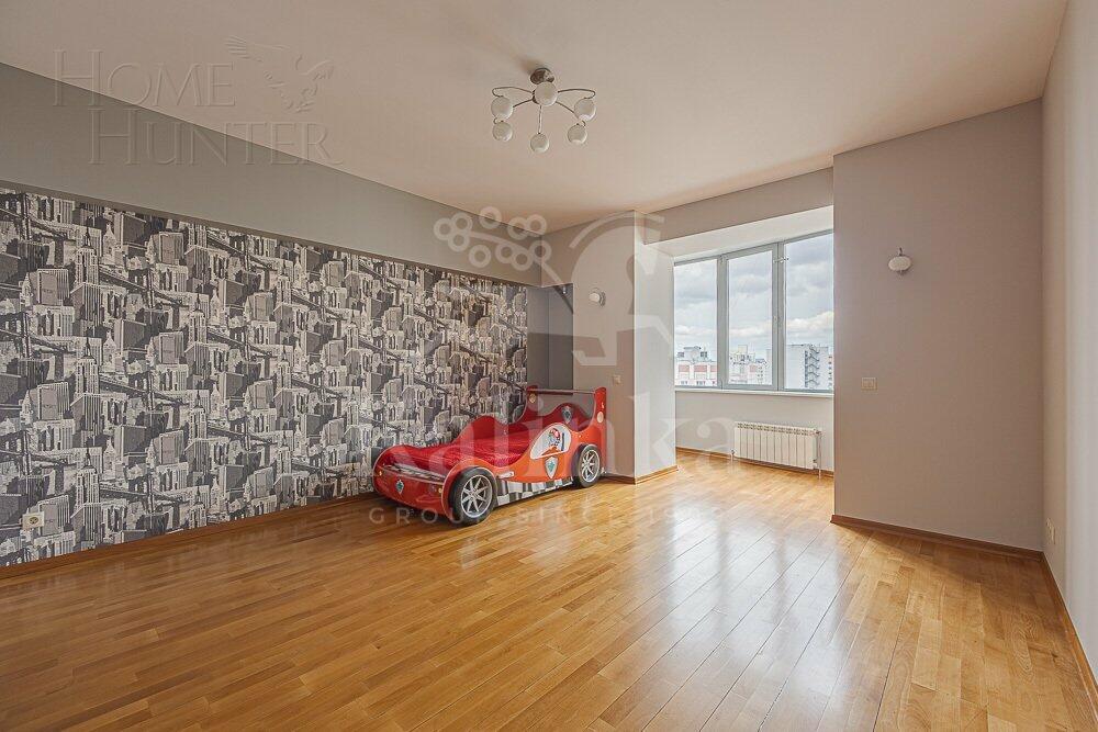 5-КОМН. КВАРТИРА С ОТДЕЛКОЙ 196 М² НА 17 ЭТАЖЕ