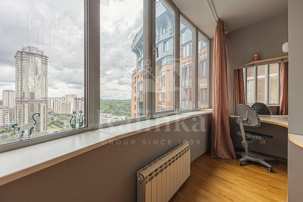 5-КОМН. КВАРТИРА С ОТДЕЛКОЙ 196 М² НА 17 ЭТАЖЕ