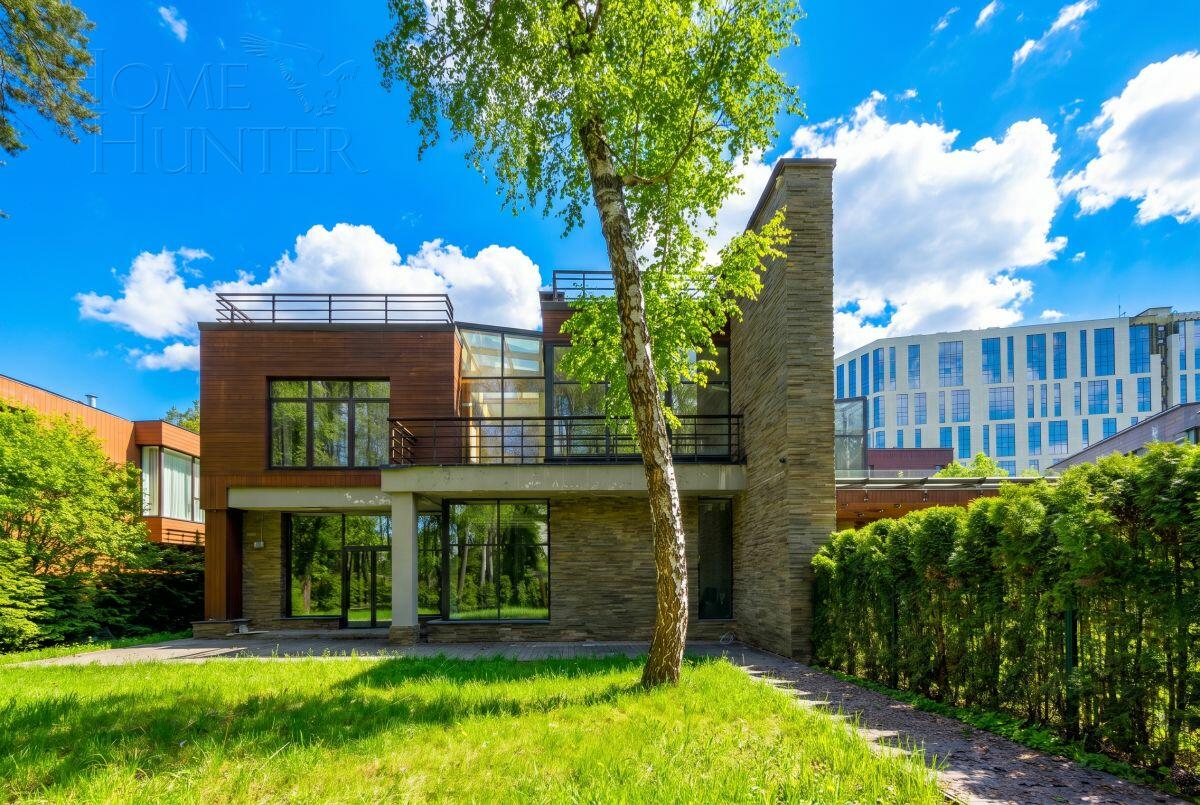 2-этажный коттедж 361.4 м² с отделкой