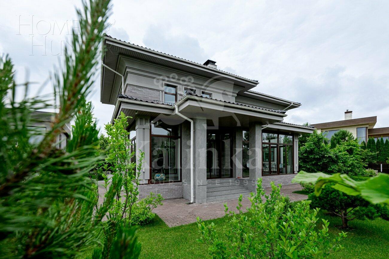 2-этажный коттедж 608 м² с отделкой